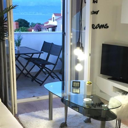 Apartment New Chic Supetar Buitenkant foto
