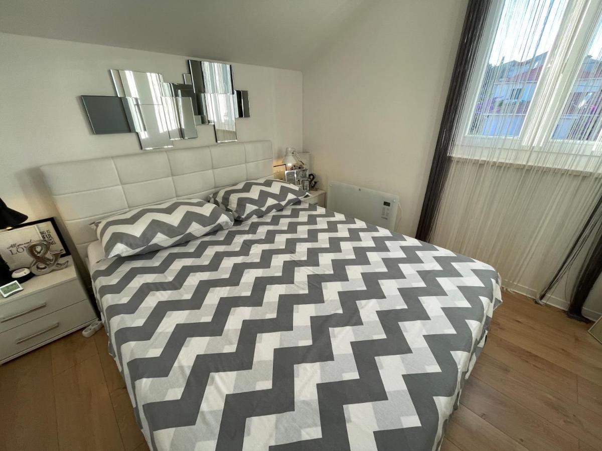 Apartment New Chic Supetar Buitenkant foto