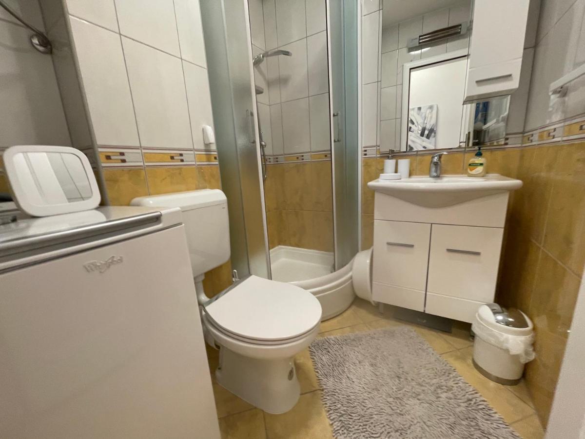 Apartment New Chic Supetar Buitenkant foto