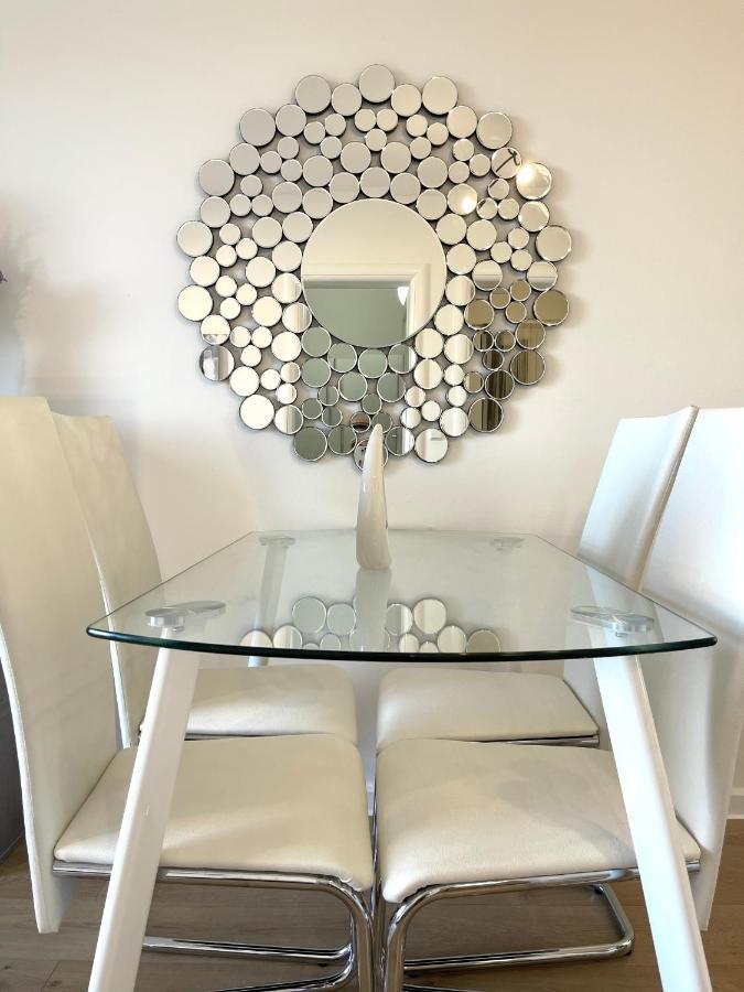 Apartment New Chic Supetar Buitenkant foto