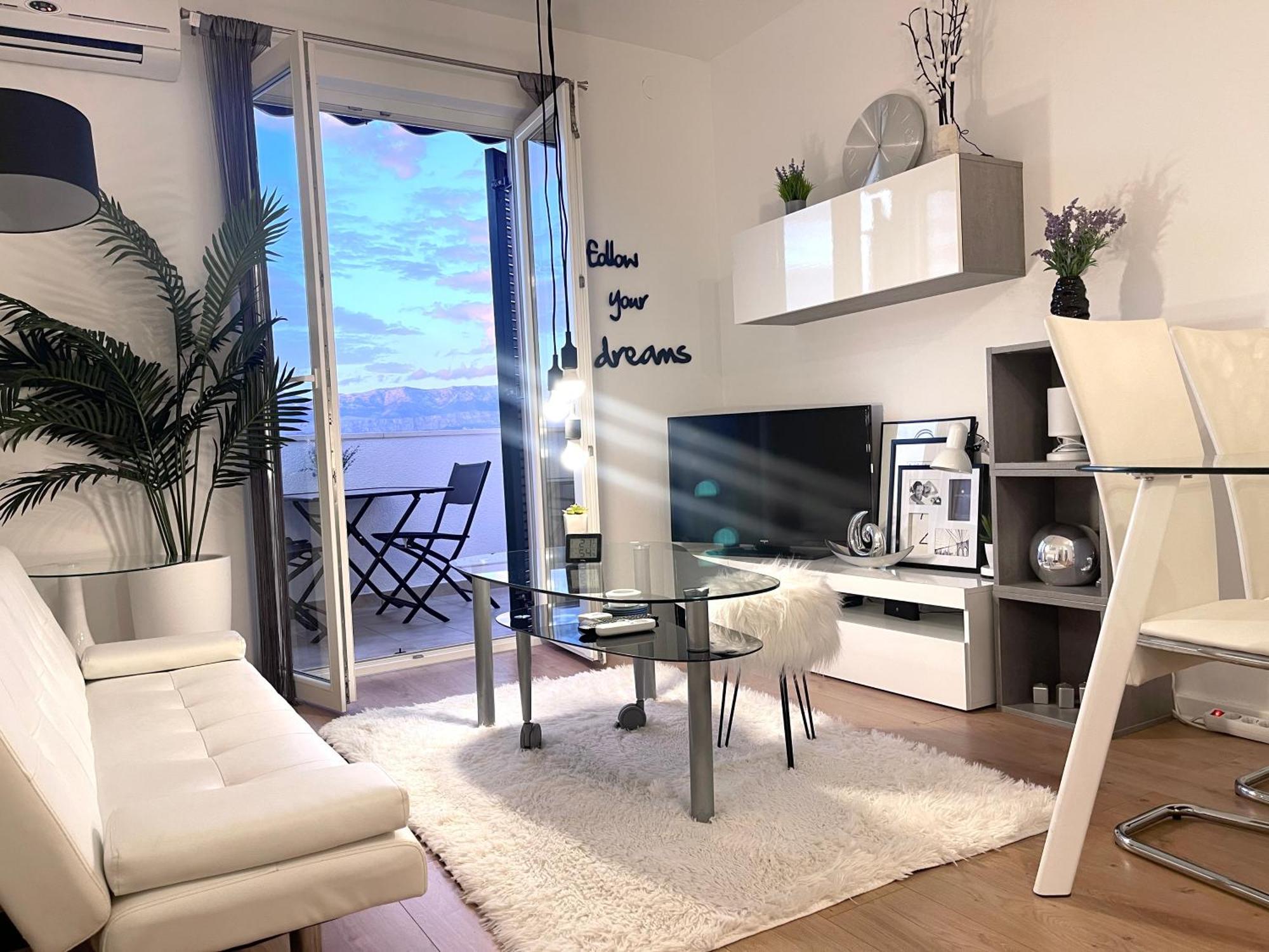 Apartment New Chic Supetar Buitenkant foto