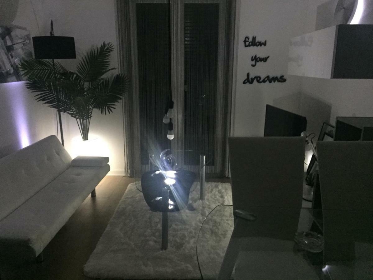 Apartment New Chic Supetar Buitenkant foto